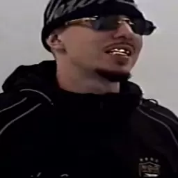 FRIENDLY THUG 52 NGG – 2 Goyard