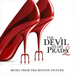 Lady Gaga – Glamorous Life
