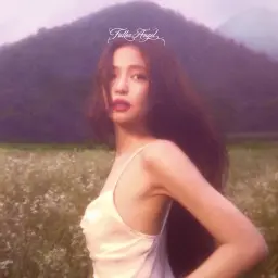 JENNIE – FALLEN ANGEL